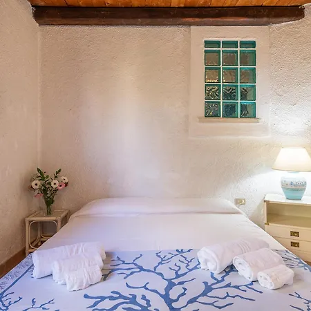 Cristina Bella Vista Mare E Porto Turistico Loc Notteri Villasimiuss Vila