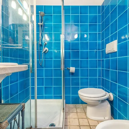 Vila Cristina Bella Vista Mare E Porto Turistico Loc Notteri Villasimiuss Notteri