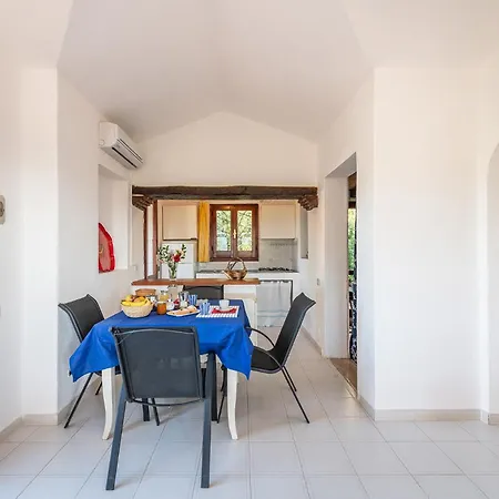 Cristina Bella Vista Mare E Porto Turistico Loc Notteri Villasimiuss * Simius