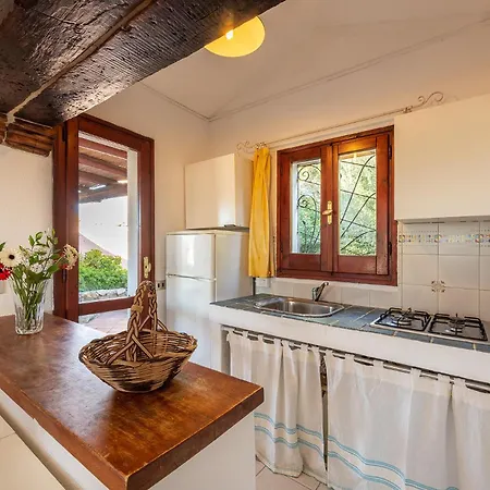 Cristina Bella Vista Mare E Porto Turistico Loc Notteri Villasimiuss Vila