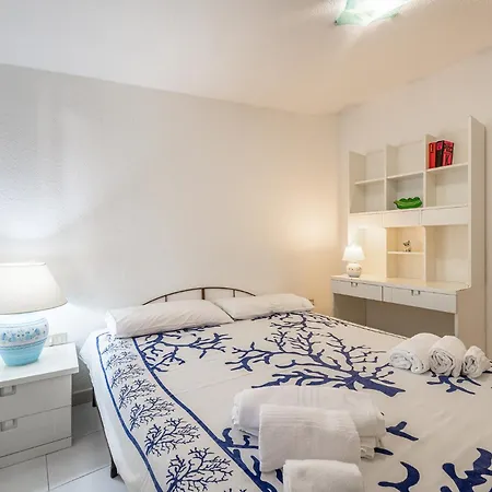 Cristina Bella Vista Mare E Porto Turistico Loc Notteri Villasimiuss Vila *