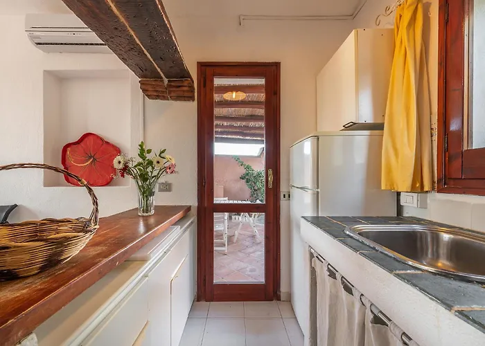 Cristina Bella Vista Mare E Porto Turistico Loc Notteri Villasimiuss * 西缪斯