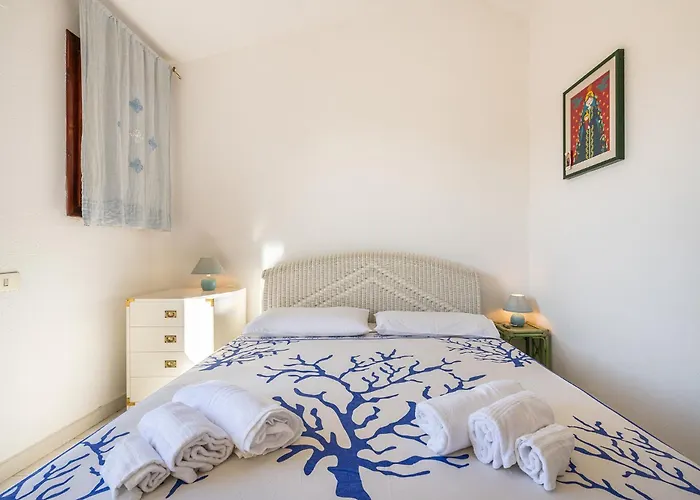 别墅 Cristina Bella Vista Mare E Porto Turistico Loc Notteri Villasimiuss 西缪斯