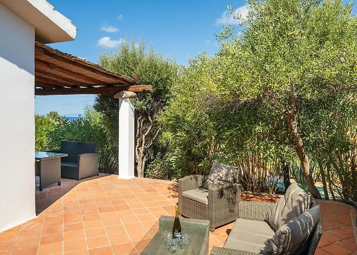 Cristina Bella Vista Mare E Porto Turistico Loc Notteri Villasimiuss 西缪斯
